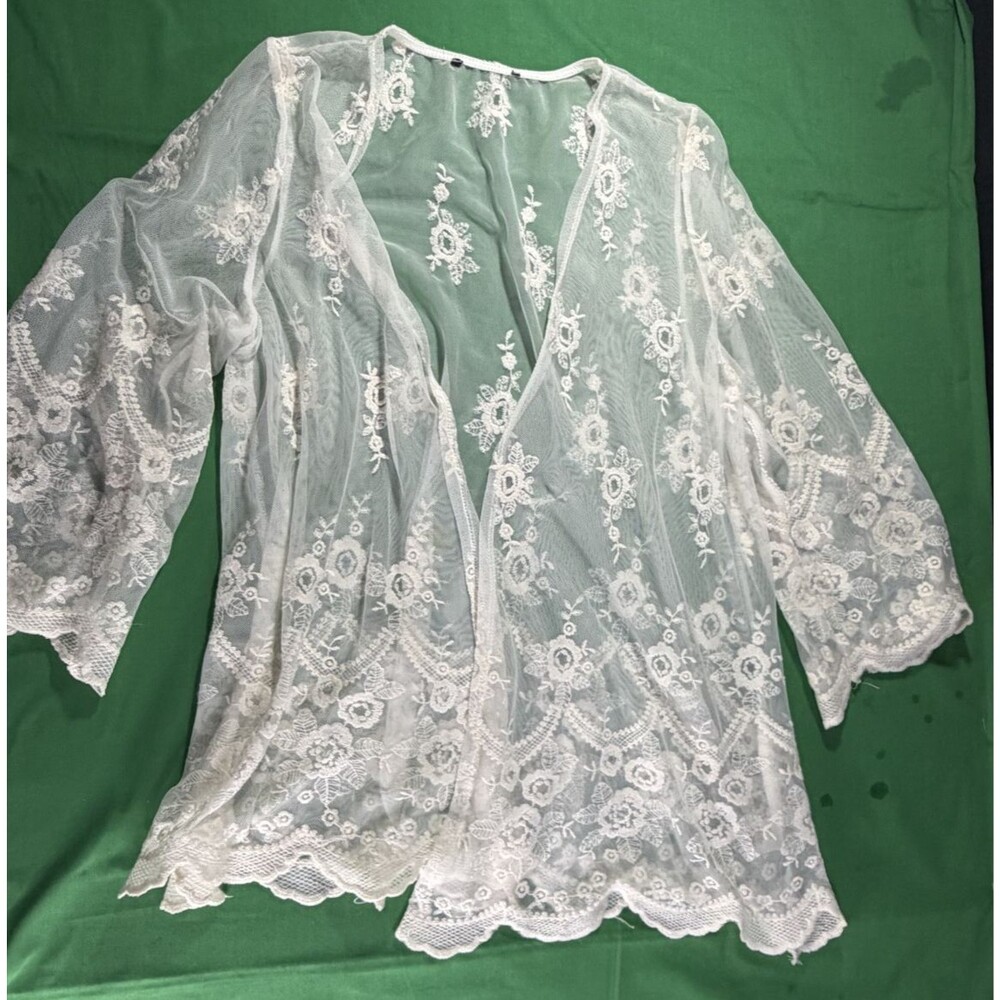 Vintage White Lace Cardigan Women's 3/4 Sleeve Sheer Open Front Cover Up